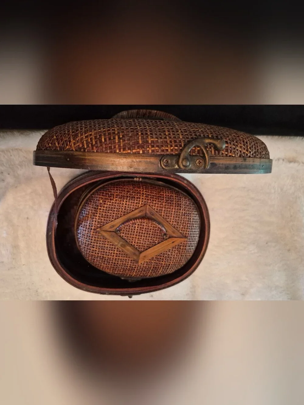 N/A handcrafted woven